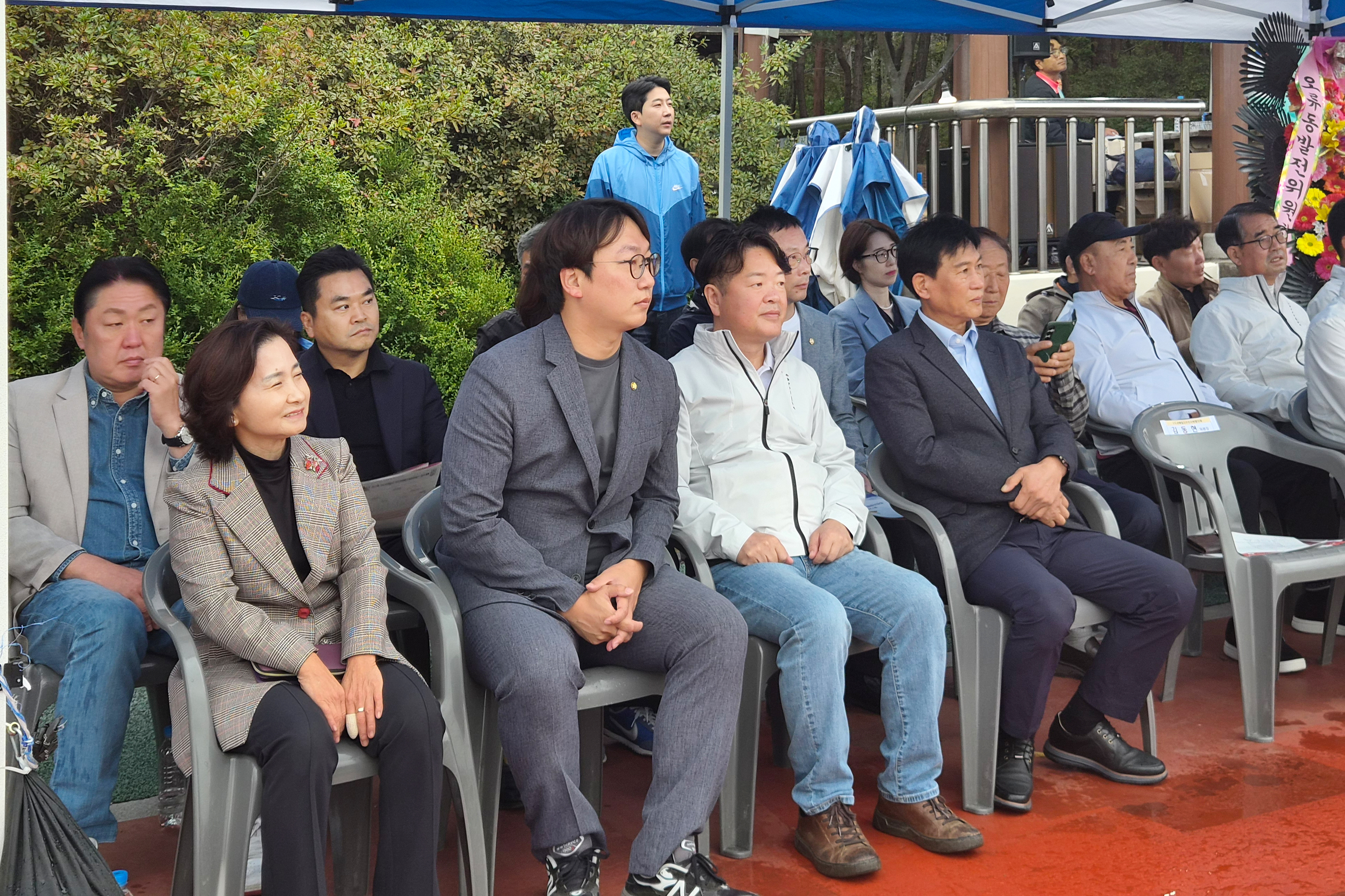제12회_수도권매립지주민지원협의체_위원장기_축구대회_(2).jpg 이미지