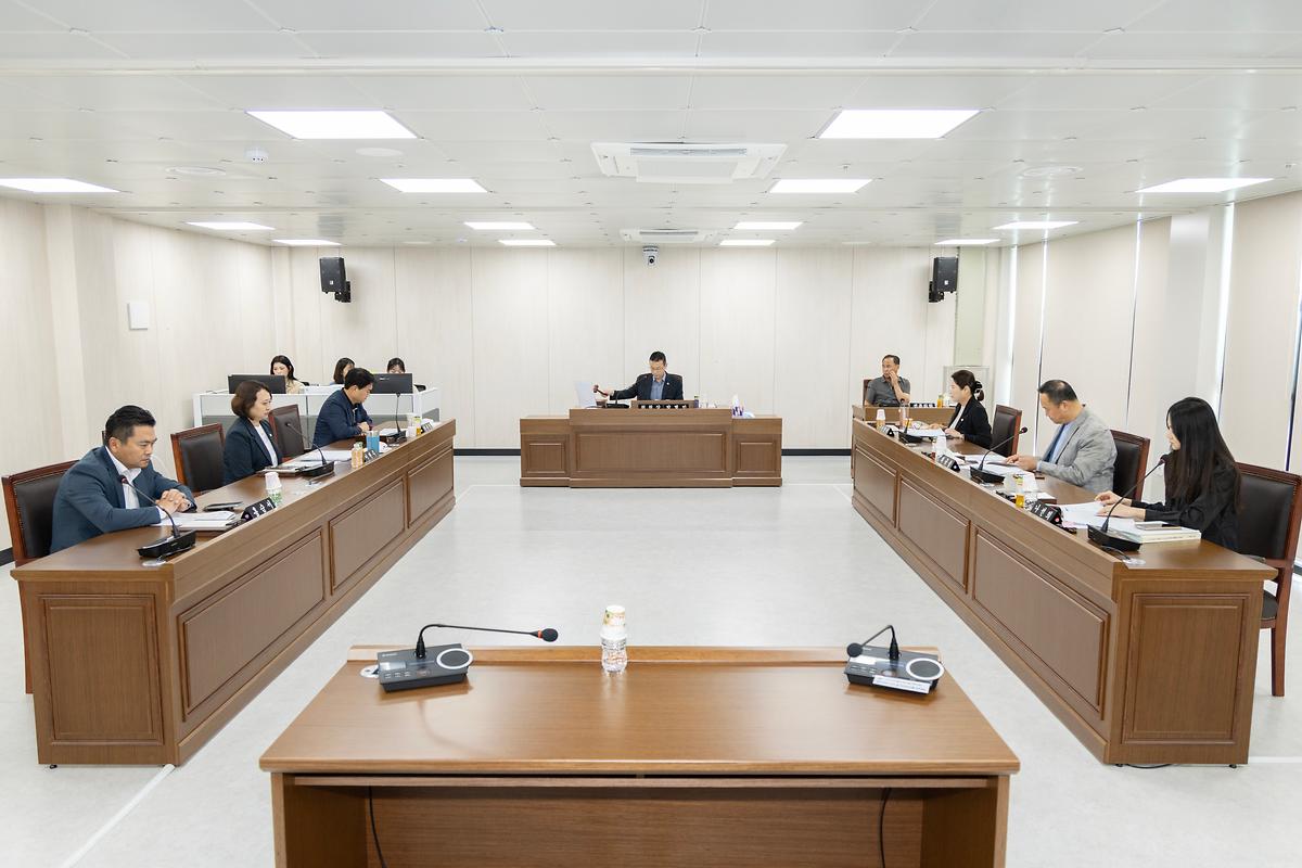 제3회 임시회 제(1-2)차 행정사무감사특별위원회(2026.09.10.-21.) 사진