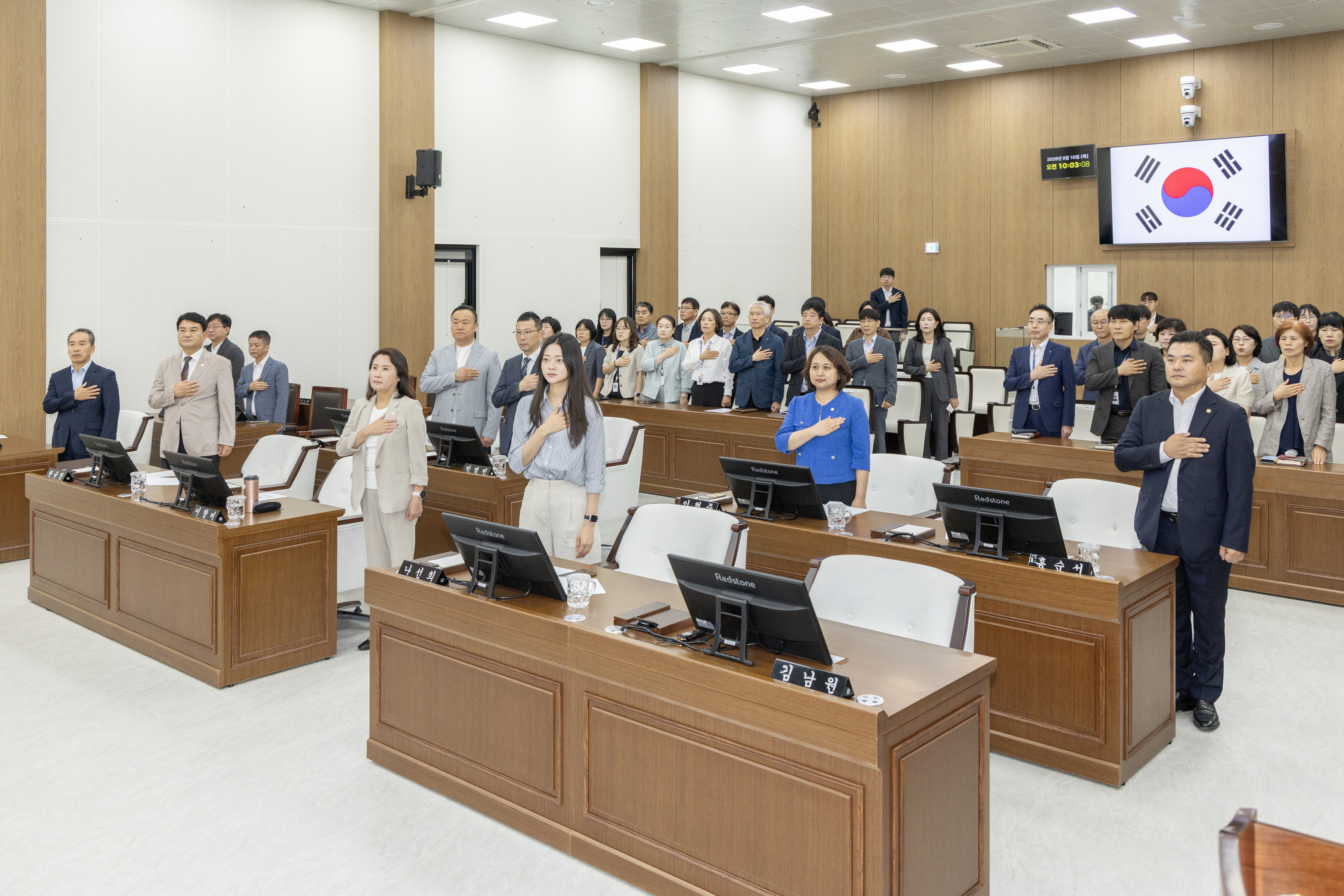 2I0A5216.jpg 이미지