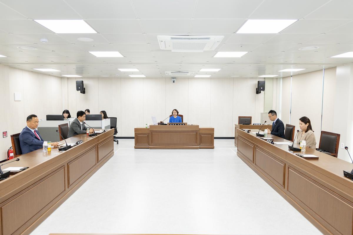 제1회 임시회 제1차 자치경제위원회(2026.07.02.) 사진