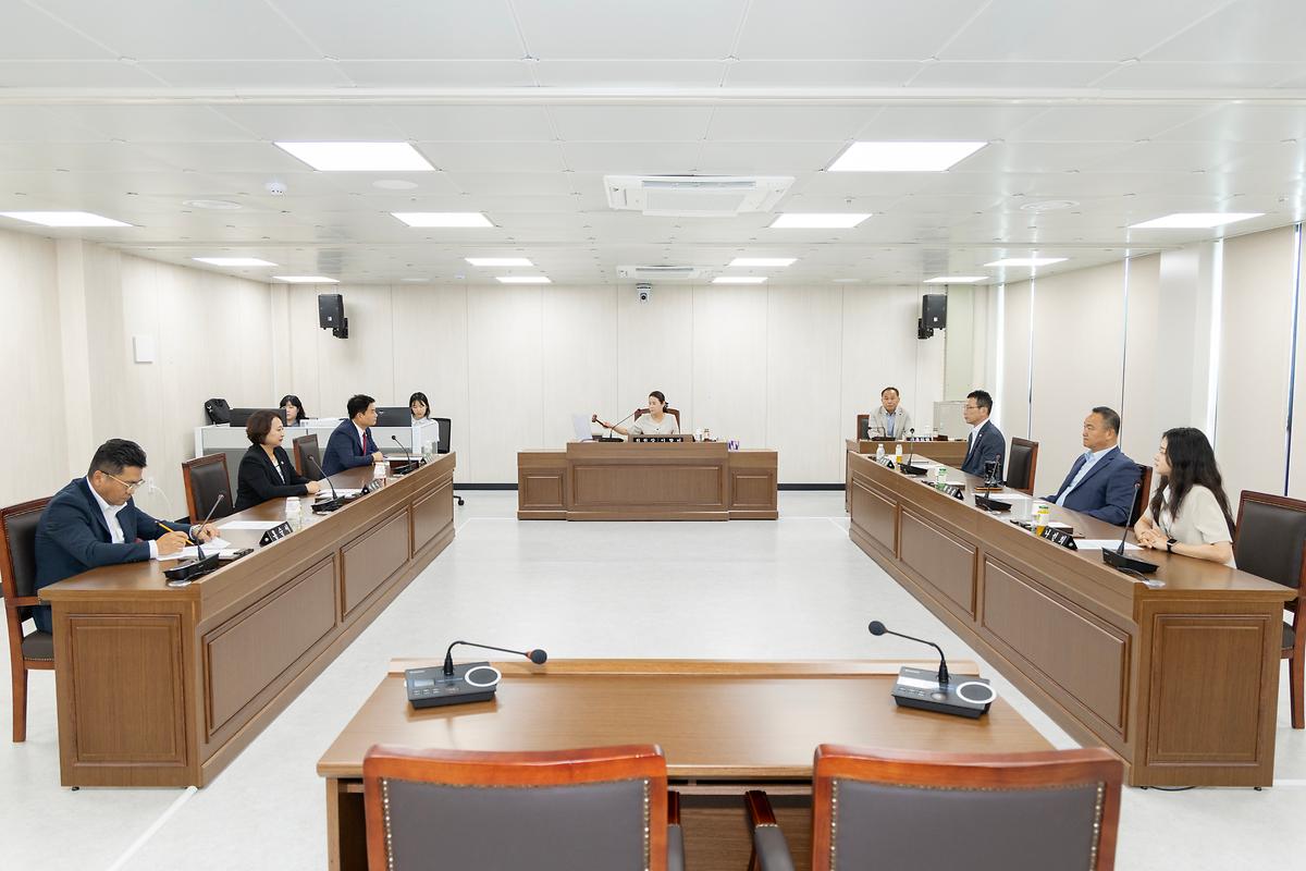 제2회 임시회 제1차 예산결산특별위원회(2026.07.24.) 사진