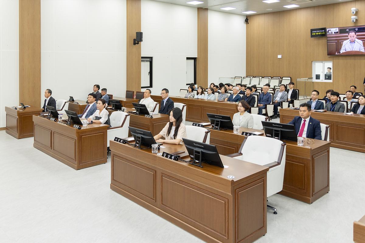 제2회 임시회 제2차 본회의(2026.07.31.) 사진