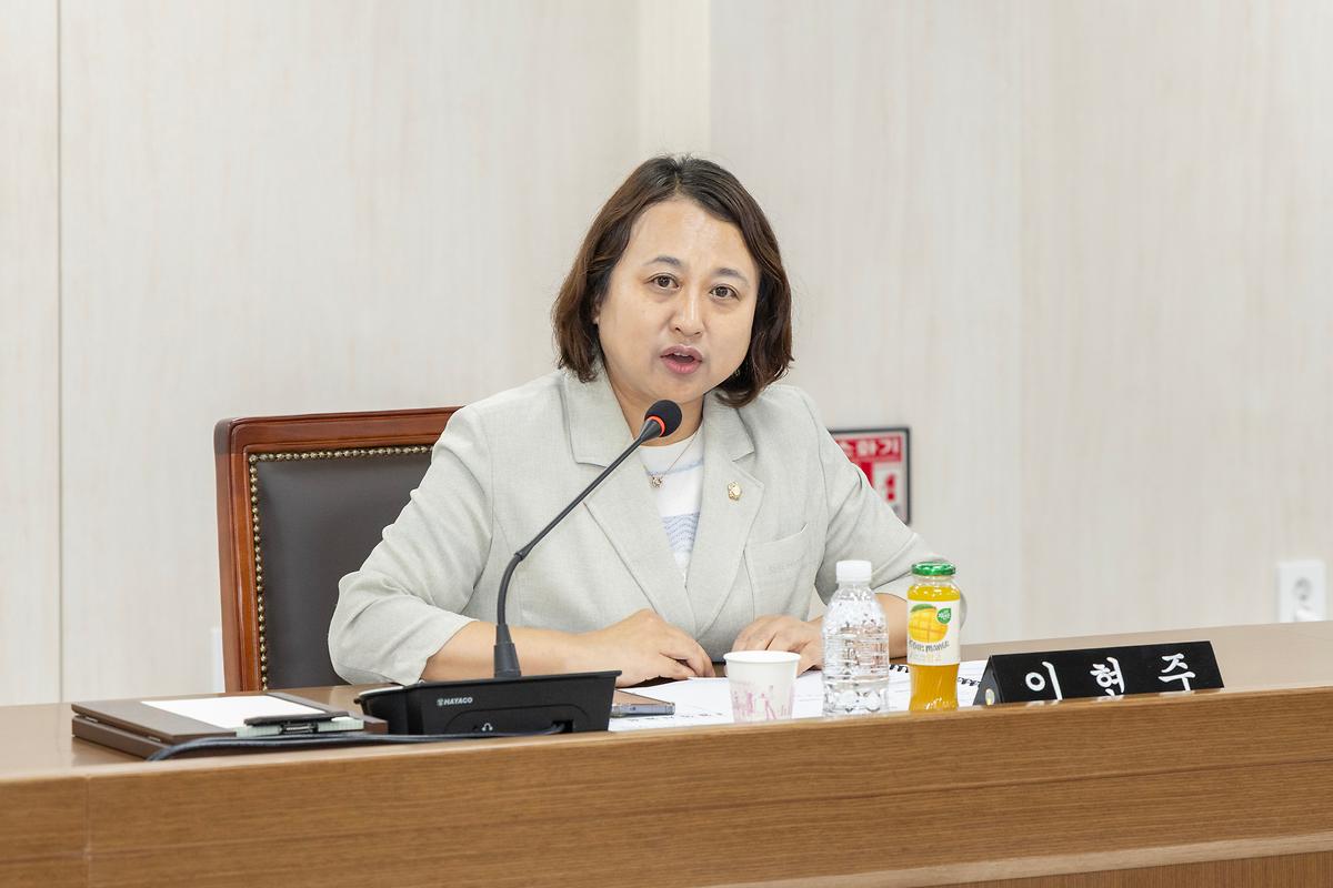 제3회 임시회 폐회중 제3차 행정사무감사특별위원회(2026.10.12.) 사진